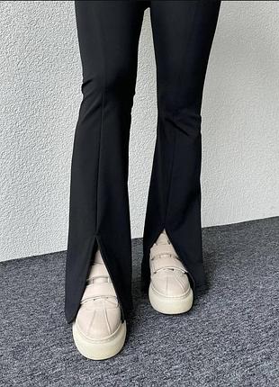 Базовые лосины клеш с разрезами