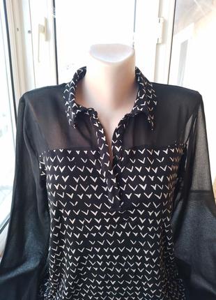 Брендовая вискозная трикотажная гипюровая блуза блузка