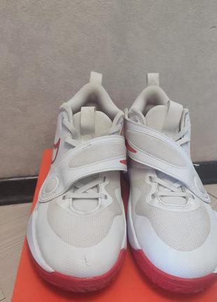 Кроссовки nike team hustle d 11