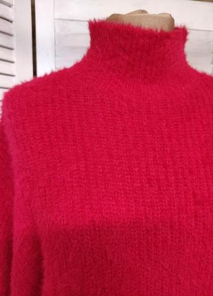 Красный мягкий свитер3 фото