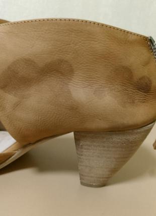 Итальянские кожаные босоножки el.10 фото