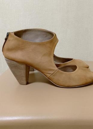 Итальянские кожаные босоножки el.3 фото