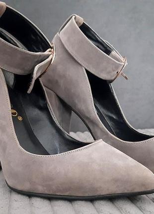 Красиві туфлі від rovigo plus