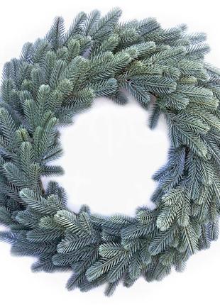 Венок хвойный рождественский traditional литой d-50 см голубой