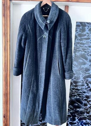 Пальто драпове dia  original.вживане.