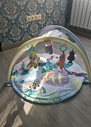 Продам развивающий коврик для новорожденного