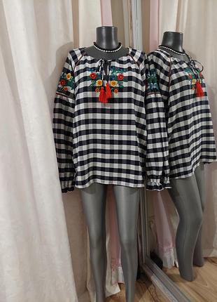 Котоновый с вышивкой блузон