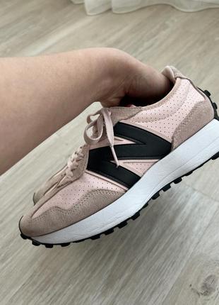 Кросівки new balance 327 рожеві устілка 23,5 см7 фото