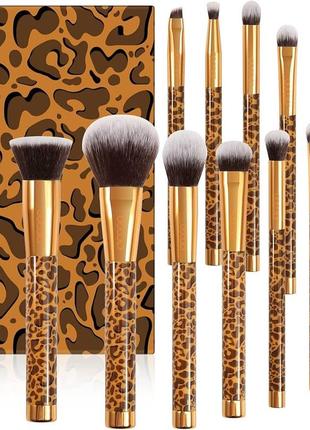 Кисти для макияжа б/у docolor brushes 13 штук разные