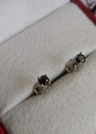 Серебряные серьги с черными бриллиантами муассанитами7 фото