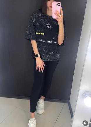 Шикарна нова варена футболка zara, виварена, ефект faded тренд