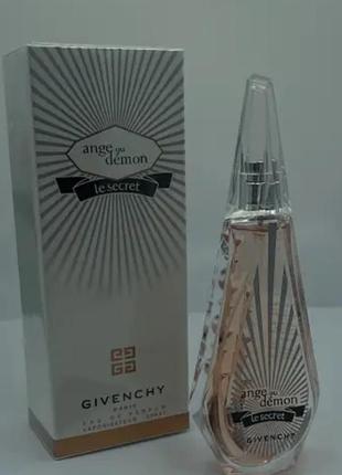 Givenchy heeled chelsea boots logo-intarsia givenchy shoes 100ml
