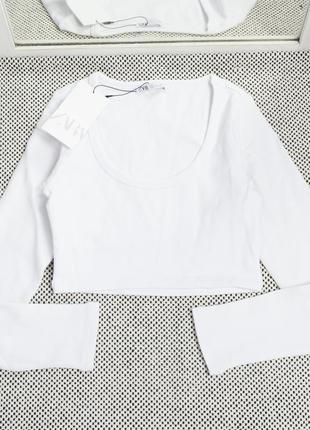 Новий білий логнслів у рубчик zara