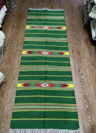 Стильный гуцульский ковер ручной работы размером 200*70см. d-0063