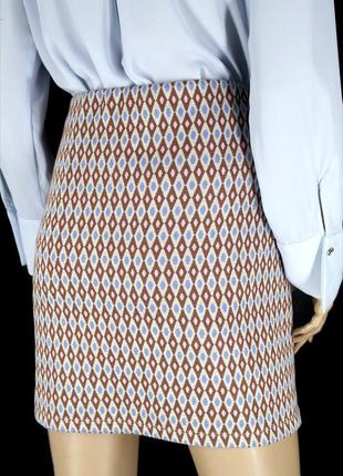 Брендовая юбка мини "primark" с геометрическим принтом. размер uk14-16/eur42-44, l.4 фото