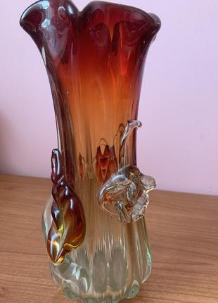 Ваза. кольорове скло.