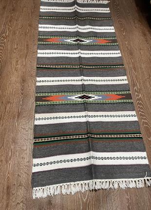 Стильний гуцульський килим ручної роботи розміром 150*70см. d-0075