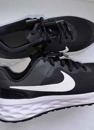 Кроссовки nike