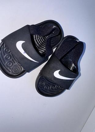 Сандали nike