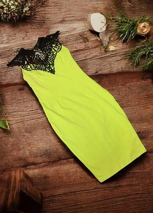 Брендове вечірнє плаття з мереживом ax paris етикетка