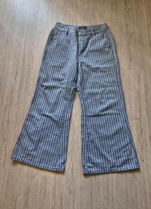 Джинси кюлоти в смужку