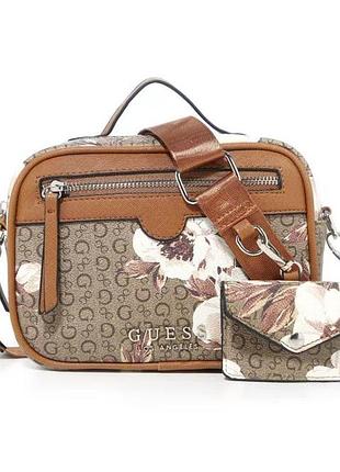 Женская сумка guess коричневая качественная мини сумочка через плечо трендовая маленькая сумка гесс