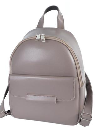 Дымчатый (темный беж)— качественный фабричный рюкзак с металлической фурнитурой, с карманом спереди(луцк, 779)8 фото