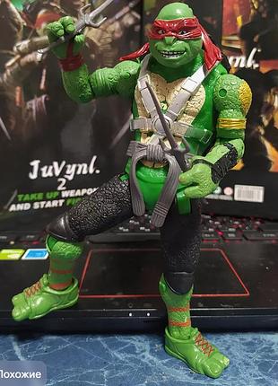 Черепашки-ниндзя шарнирные фигурки - рафаэль с оружием