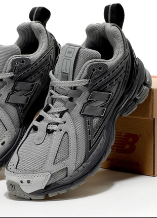 Кроссовки new balance