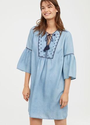 Джинсовое платье вышиванка туника с вышивкой в этно-бохо стиле из лиоцелла h & m