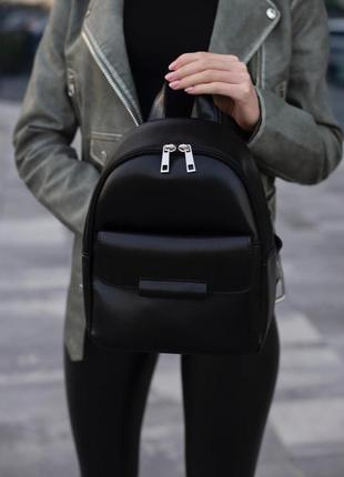 Черный — качественный заокругленный фабричный рюкзак с металлической фурнитурой, с карманом спереди(луцк, 779)3 фото