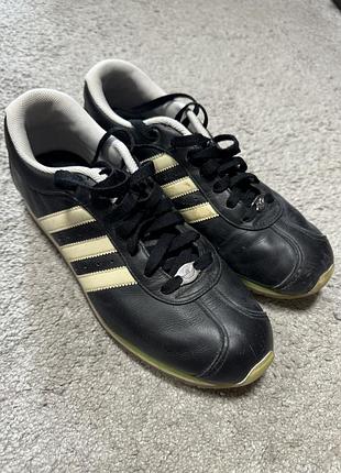 Кросівки адідас оригінал adidas
