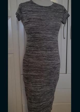 Сукня розмір m-l