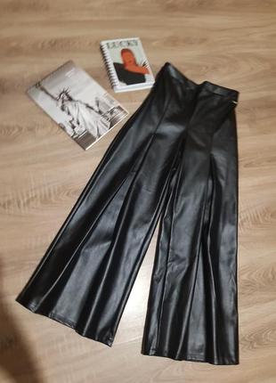 Новые женские брюки, кюлоты guess