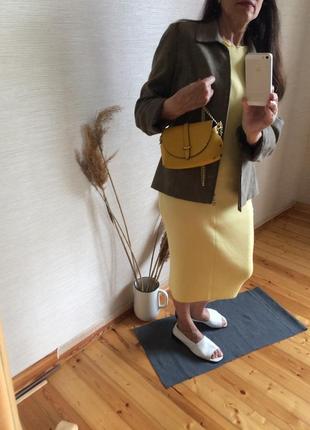 Женская ветровка цвет оливковый