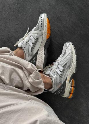 Жіночі кросівки new balance 1906  silver/ white/orange