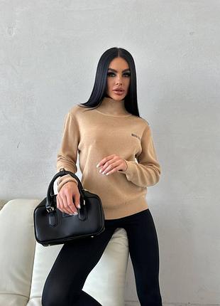 МЯгкие водолазки в стиле miu