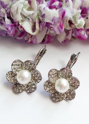 Серьги красивые цветочки