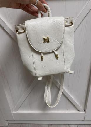 Маленький портфель