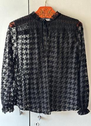 Напівпрозора блуза від zara