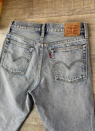 Крутые джинсы levi's wedgie straight cut ripped8 фото