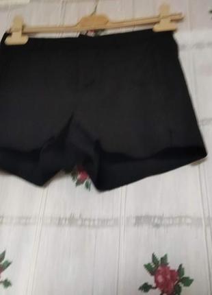 Супер шорты черного цвета "amisu" eu-34/us-4,98%котон,2%эластан.2 фото