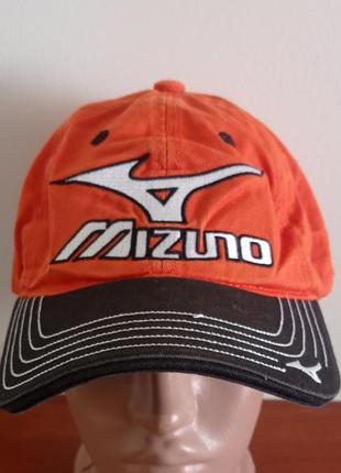 Кепка від mizuno