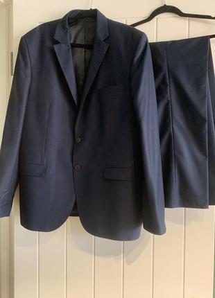 Костюм чоловічий