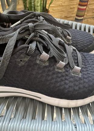 Кросівки under armour