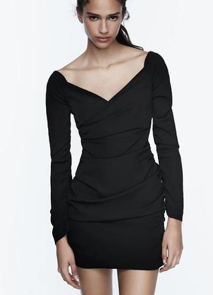 Продам красивое новое платье от zara на размер м!!