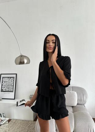 Christel 180 черная вискозная пижама жатка блуза завязки и шортики с воланами5 фото