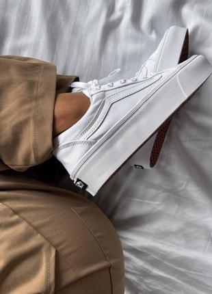 Жіночі білі кеди vans old school  platform white6 фото