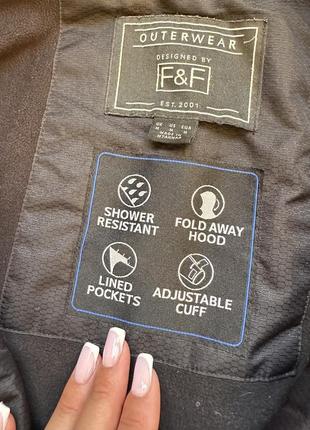 Куртка чорна розмір м унісекс з капюшоном