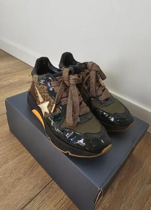 Кросівки дитячі 2